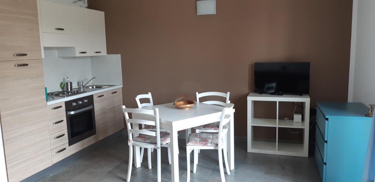 Helianthus Residence カンネロ・リヴィエーラ エクステリア 写真
